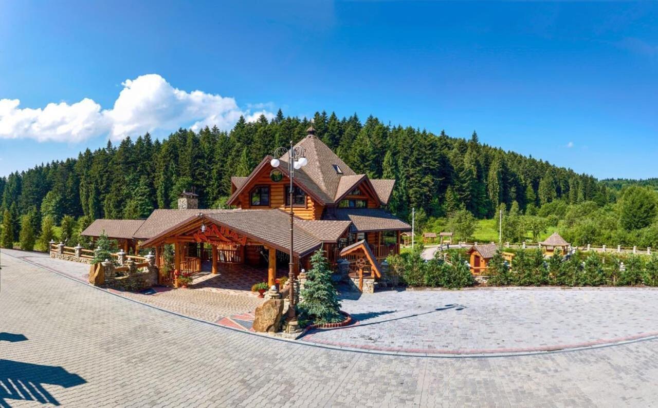 Любокрай Готельно-Відпочинковий Комплекс Skhidnytsia Exterior foto